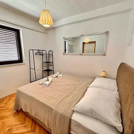 Jaka Apartmán Crikvenica