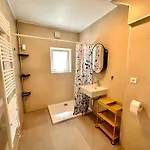 Apartament Jaka *