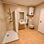 Apartament Jaka *