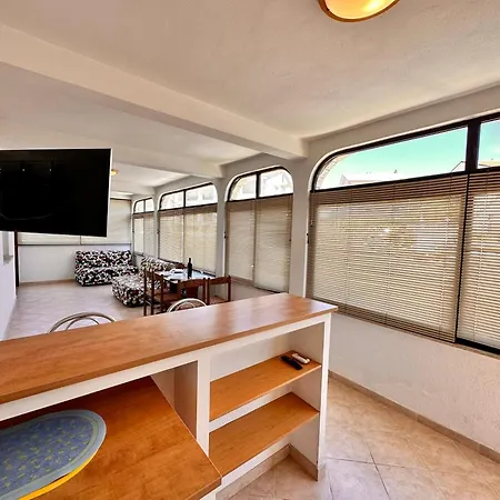 Apartament Jaka *