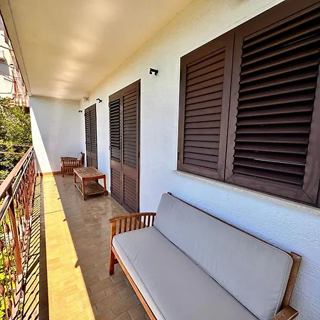 Apartment Jaka *